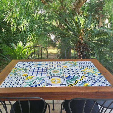 Villa Ada Casa Vacanze 토레 스페키아 루제리 외부 사진