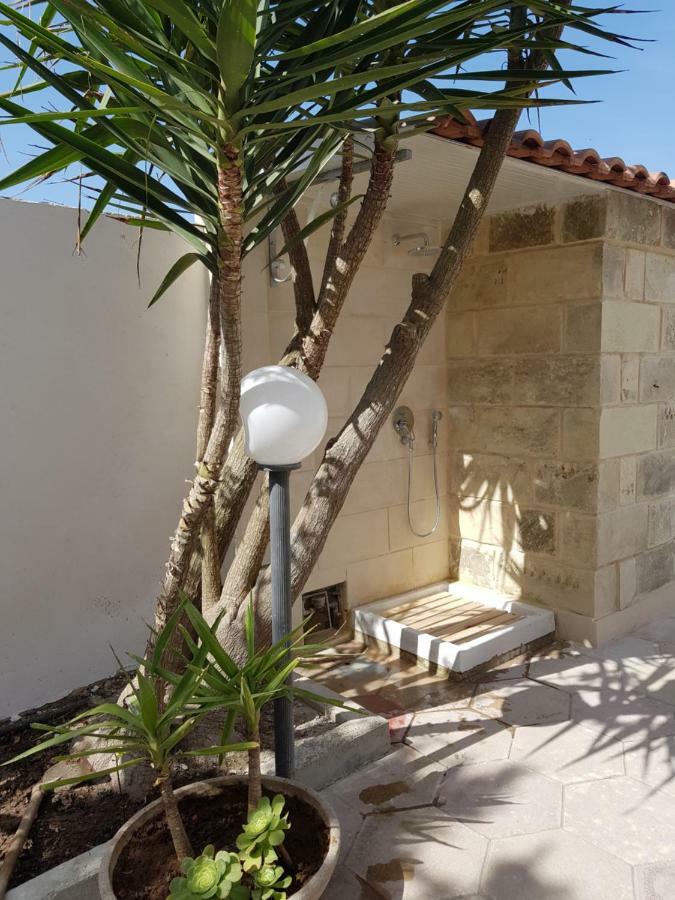 Villa Ada Casa Vacanze 토레 스페키아 루제리 외부 사진