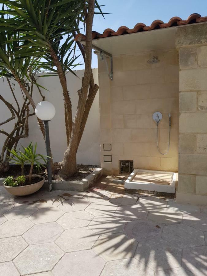 Villa Ada Casa Vacanze 토레 스페키아 루제리 외부 사진